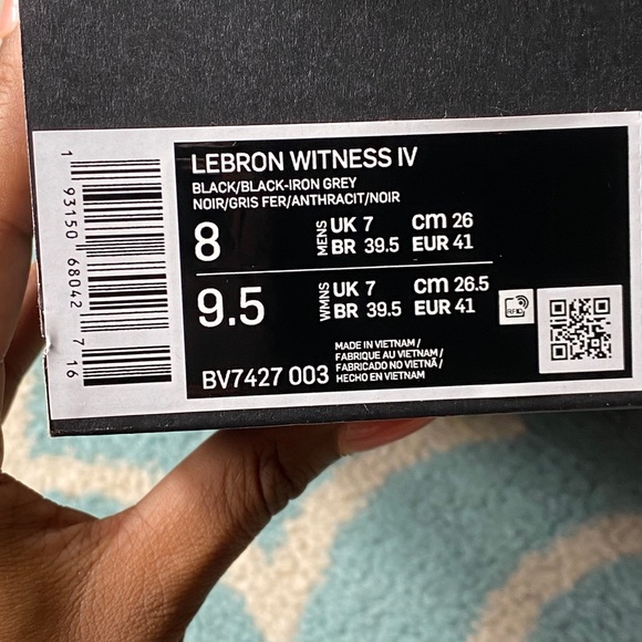 Lebron Witness IV - Picture 6 of 7